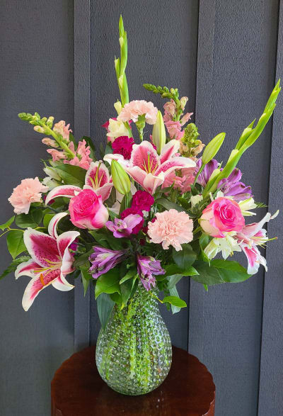 Rogue Florist :: Flower Delivery in Grants Pass, OR :: Grant's Pass Florist