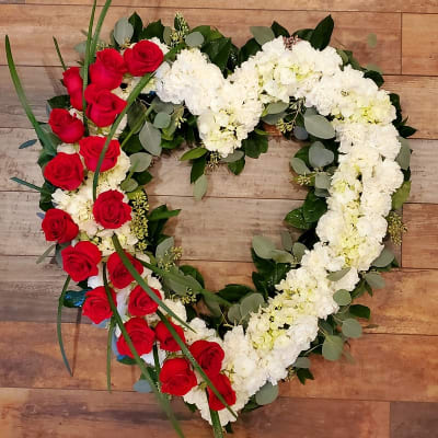Heart Wreath in Sunflowers in Walpole MA - Flowers & More Design