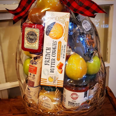 Gourmet Pantry Basket — Reynolds