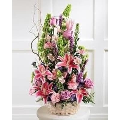 f.florist様 Teleflora's Radiant Mosaic Bouquet in Castleton On Hudson, NY