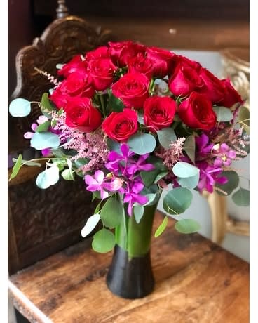 Florist 33107 | 33107 Flower Delivery by Pistils and Petals Farm