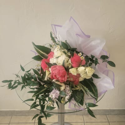 Florist 78732 | 78732 Flower Delivery by Nabi Florist Florist