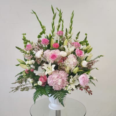 Florist 78660 | 78660 Flower Delivery by Nabi Florist Florist