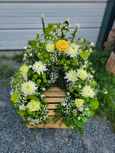 Florist V4W 2H2 | V4W 2H2 Flower Delivery by Styled By Wild