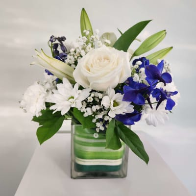 Florist 44704 | 44704 Flower Delivery by Seifert's Flower Mill Florist