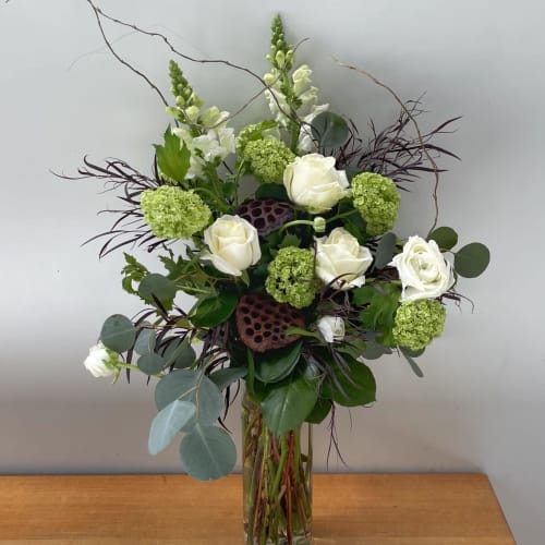 Florist V9Z 0X9 | V9Z 0X9 Flower Delivery by Poppies Floral Art