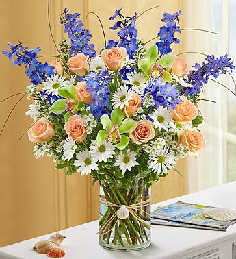 Summer Dunes Deluxe - Peach Roses with White Daisies