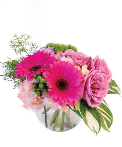 PINK AMORE
FLORAL ARRANGEMENT