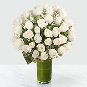 Clarity Luxury Rose Bouquet - 24-inch Premium Long-Stemmed Roses