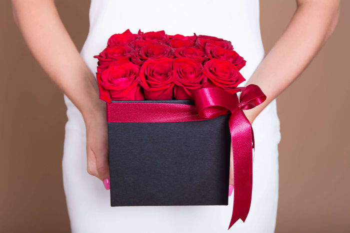 Boxed Roses 12 Red Rose