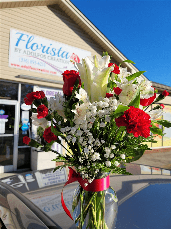The Florista Petite Bqt