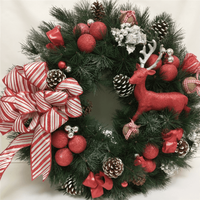 Red Ball Christmas Silk Wreath