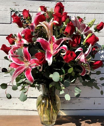 Fragrant Stargazers & 2 Dozen Roses