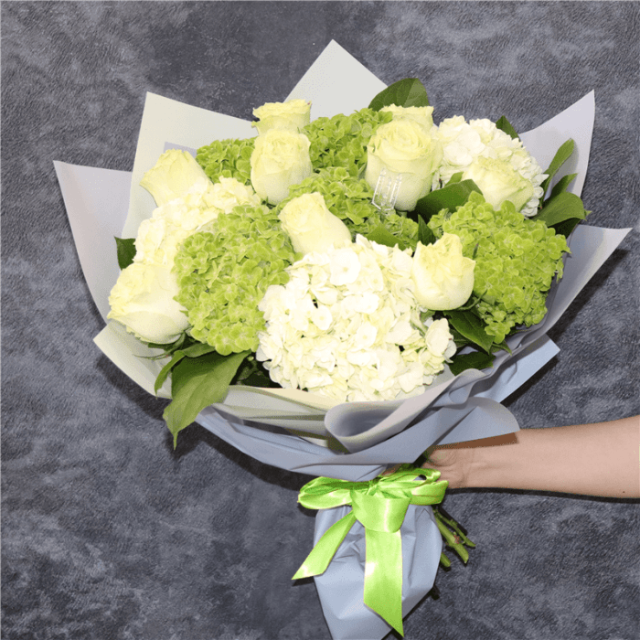 Green and White colors wrap