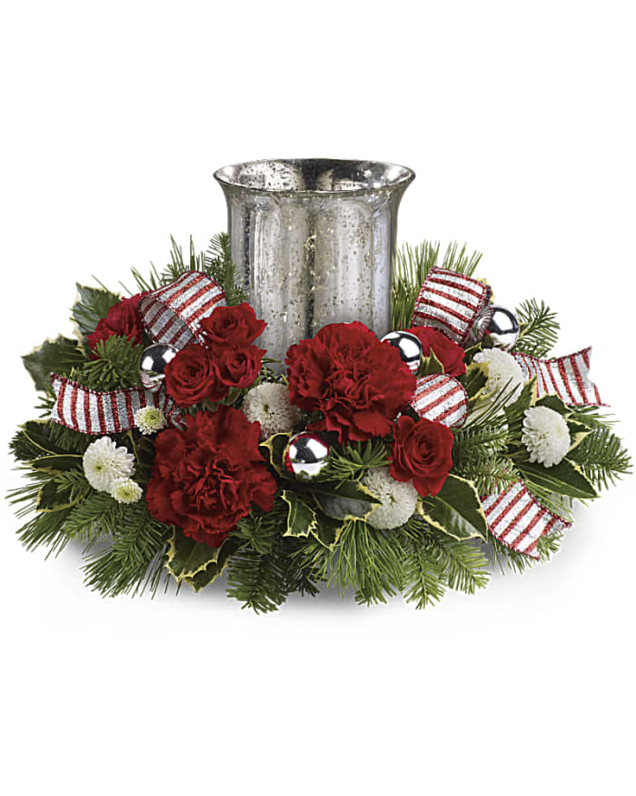 Teleflora's Holly Jolly Centerpiece