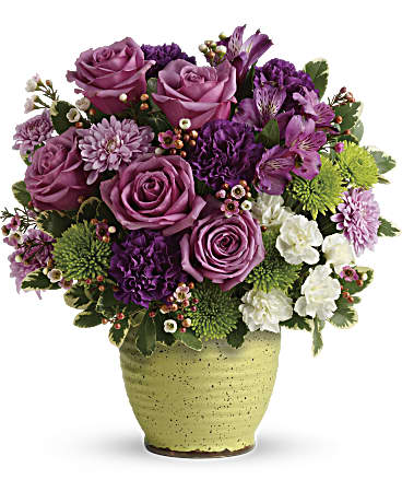 Teleflora's Spring Speckle Bouquet