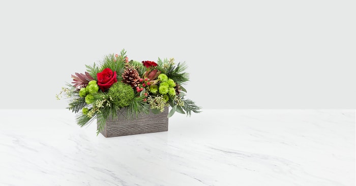 Christmas Cabin™ Bouquet