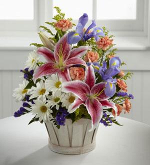 The FTD® Wondrous Nature™ Bouquet