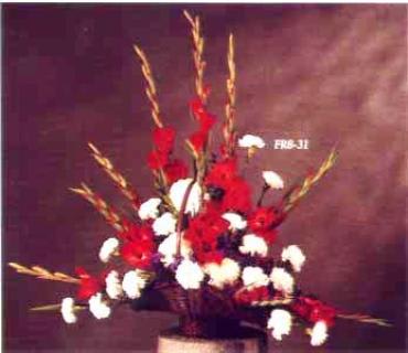 FR8-31 Basket Sympathy Arrangement