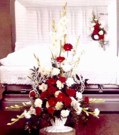 FR6-11 Sympathy Arrangement