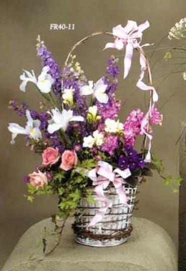 FR40-11 Basket Sympathy Arrangement
