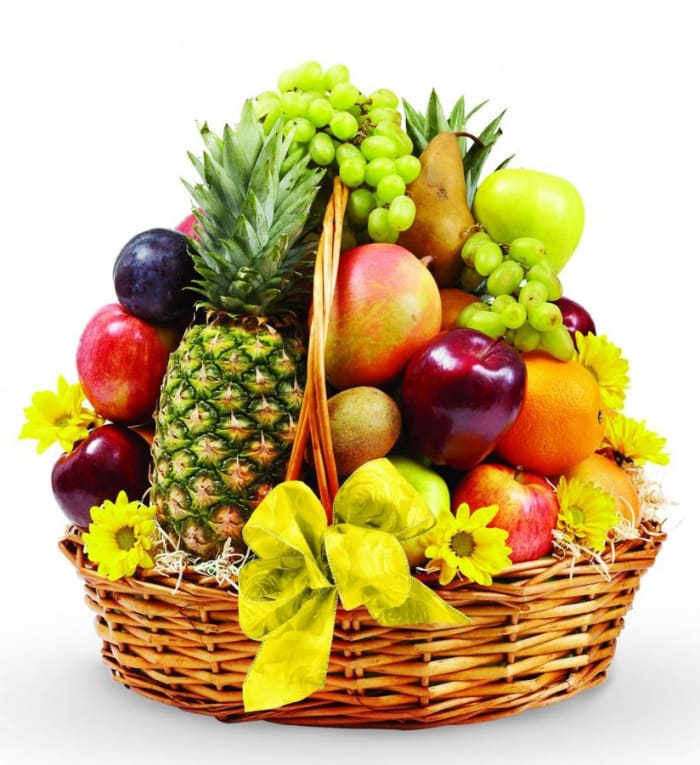 Classic Fruit Basket
