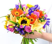 VIBRANT SPRING BOUQUET