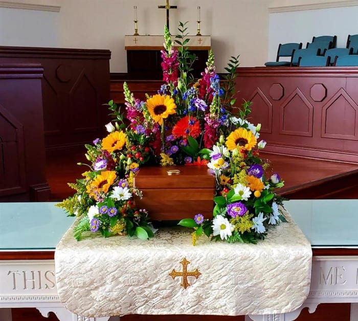 CREMAINS WREATH