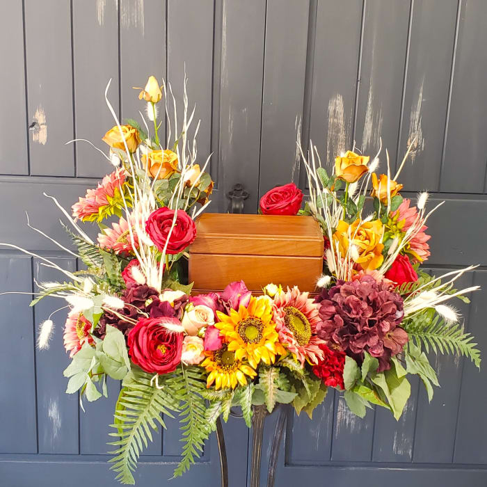 Everlasting Eternal Sunset Urn/Box Surround