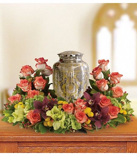 Sunset Wreath Urn Surround