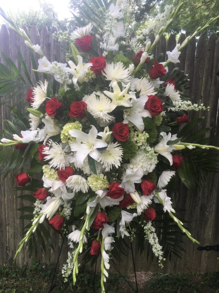 Red and White Sympathy Easel