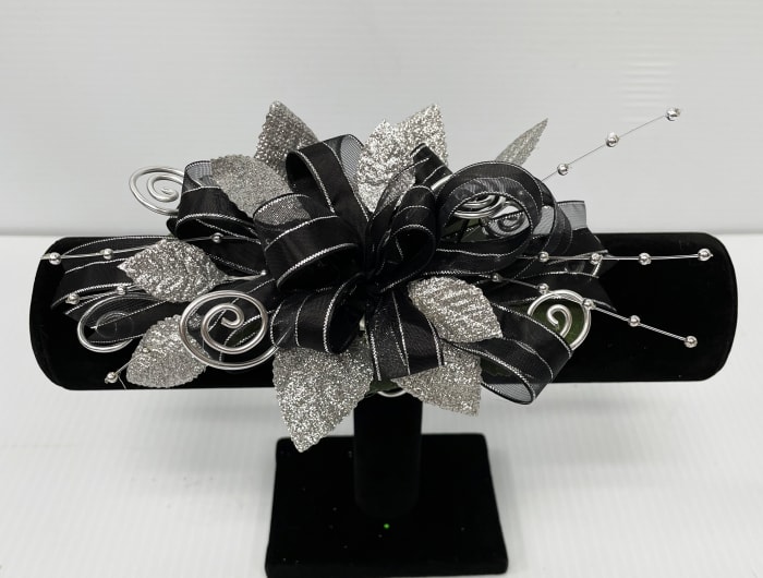 WRIST CORSAGE - BLACK & SILVER 