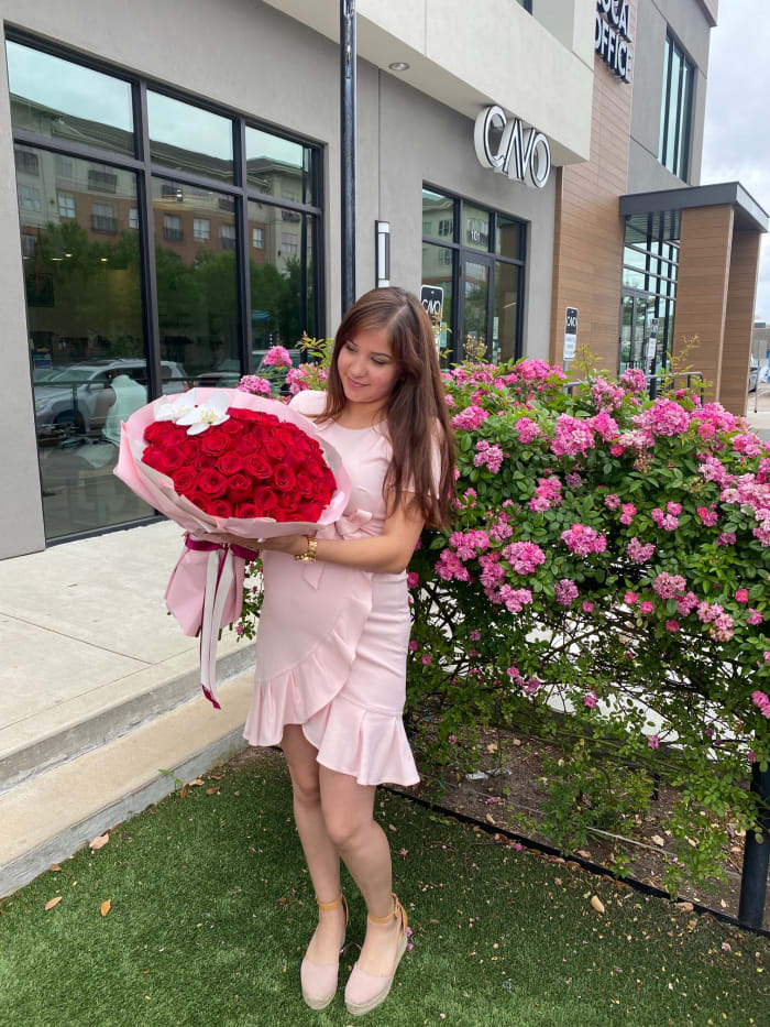 Ramo Buchon Flower Delivery Raleigh NC Flowers and flowers