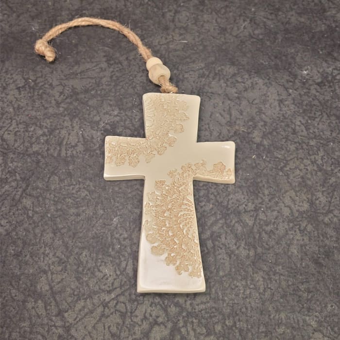 9742678 - Clay lace embossed cross