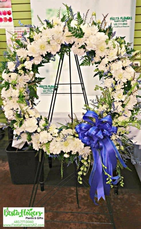24 inch Tribute Wreath in White FW-605