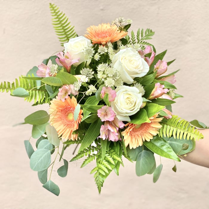 Peachy Keen Bouquet