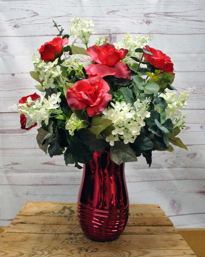 Romantic Red Silk (Artificial) Vase