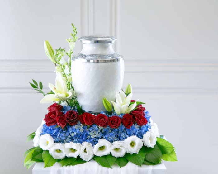 Patriotic Cremains Bouquet