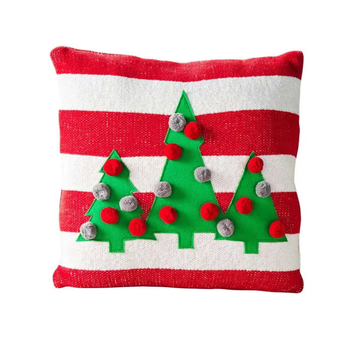 Knitted Tree Pillow