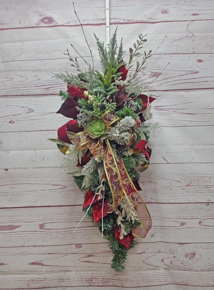 Silk (Artificial) Succulent Christmas Swag