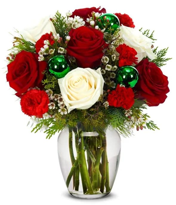 Christmas Cheer Bouquet 