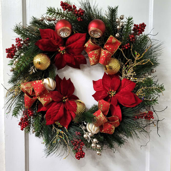 DARK RED & GOLD WREATH