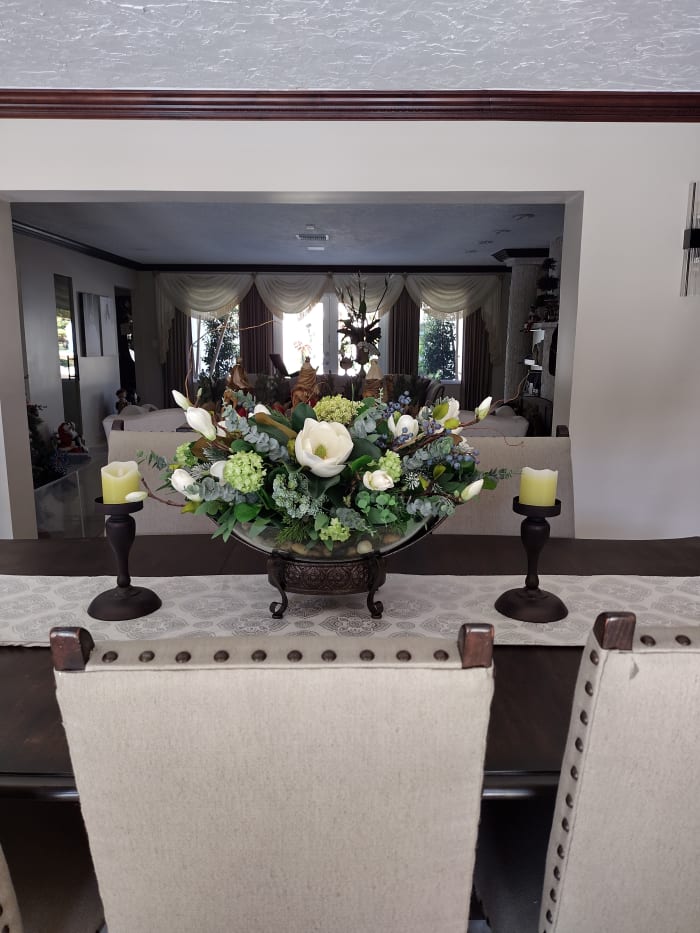 SILK MAGNOLIA ARRANGEMENT LARGE