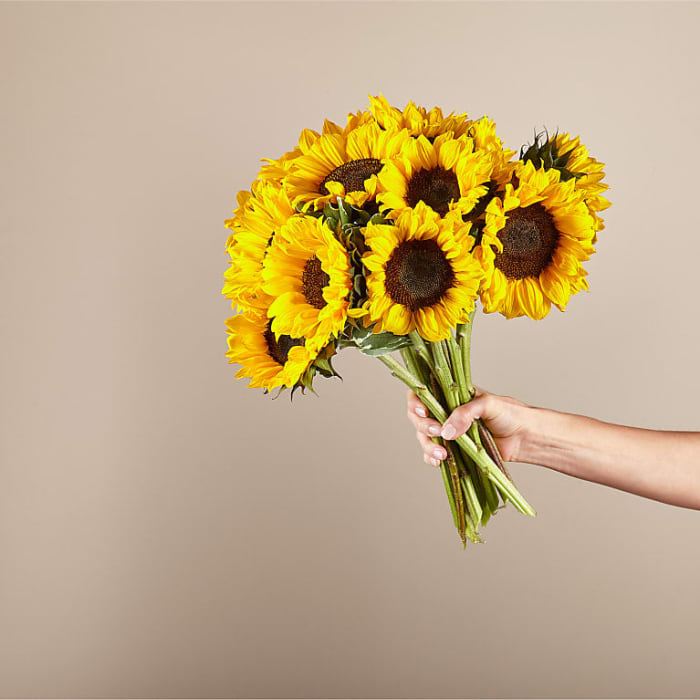 Honey Bee Sunflower Bouquet