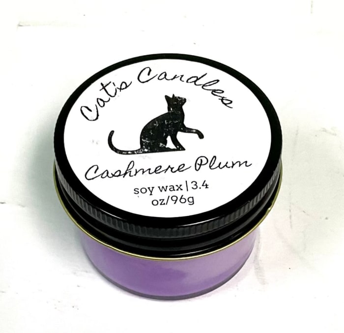 Cashmere Plum Candle