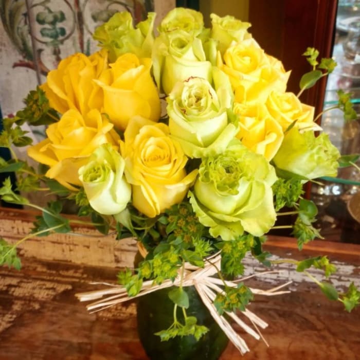 16 Green & Yellow Roses Vased
