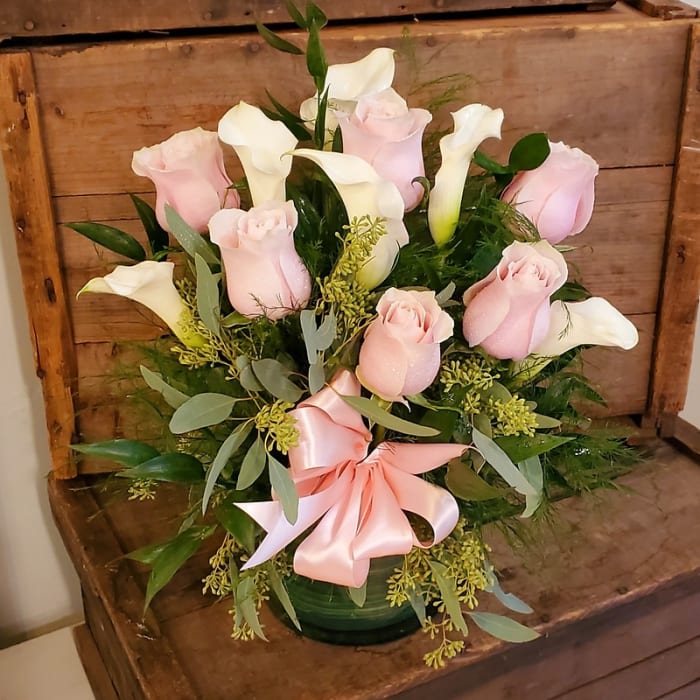 6 Pink Roses and 6 White Callas