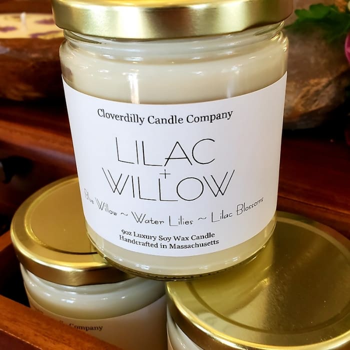 Cloverdilly Candle, Lilac & Willow  9oz.