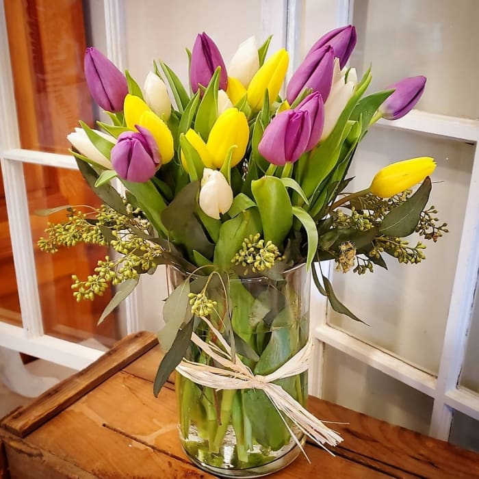 Two Dozen Mixed Tulips Vase Bouquet, 24 Tulip Vase