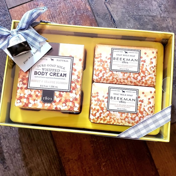 Beekman 1802 Gift Box, Honey & Orange Blossom Body Cream & Soap